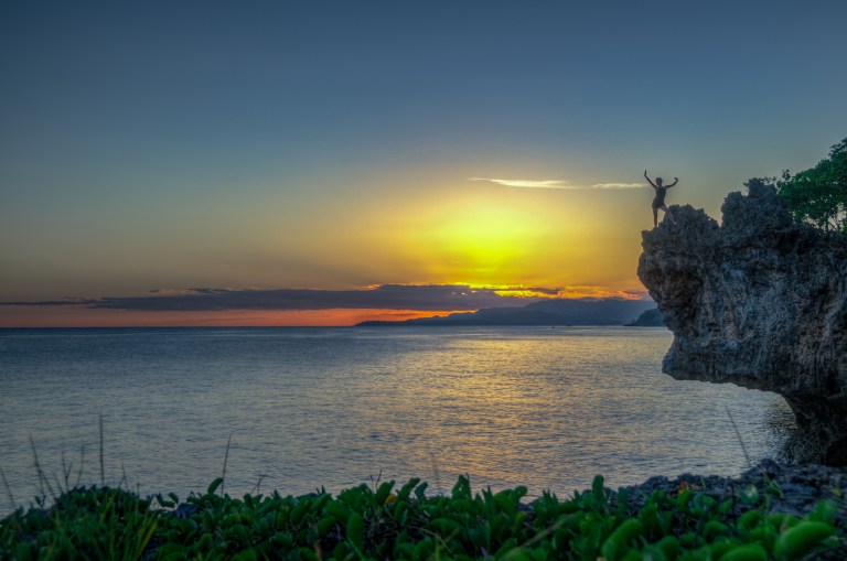 DSC_4685_6_7_tonemapped